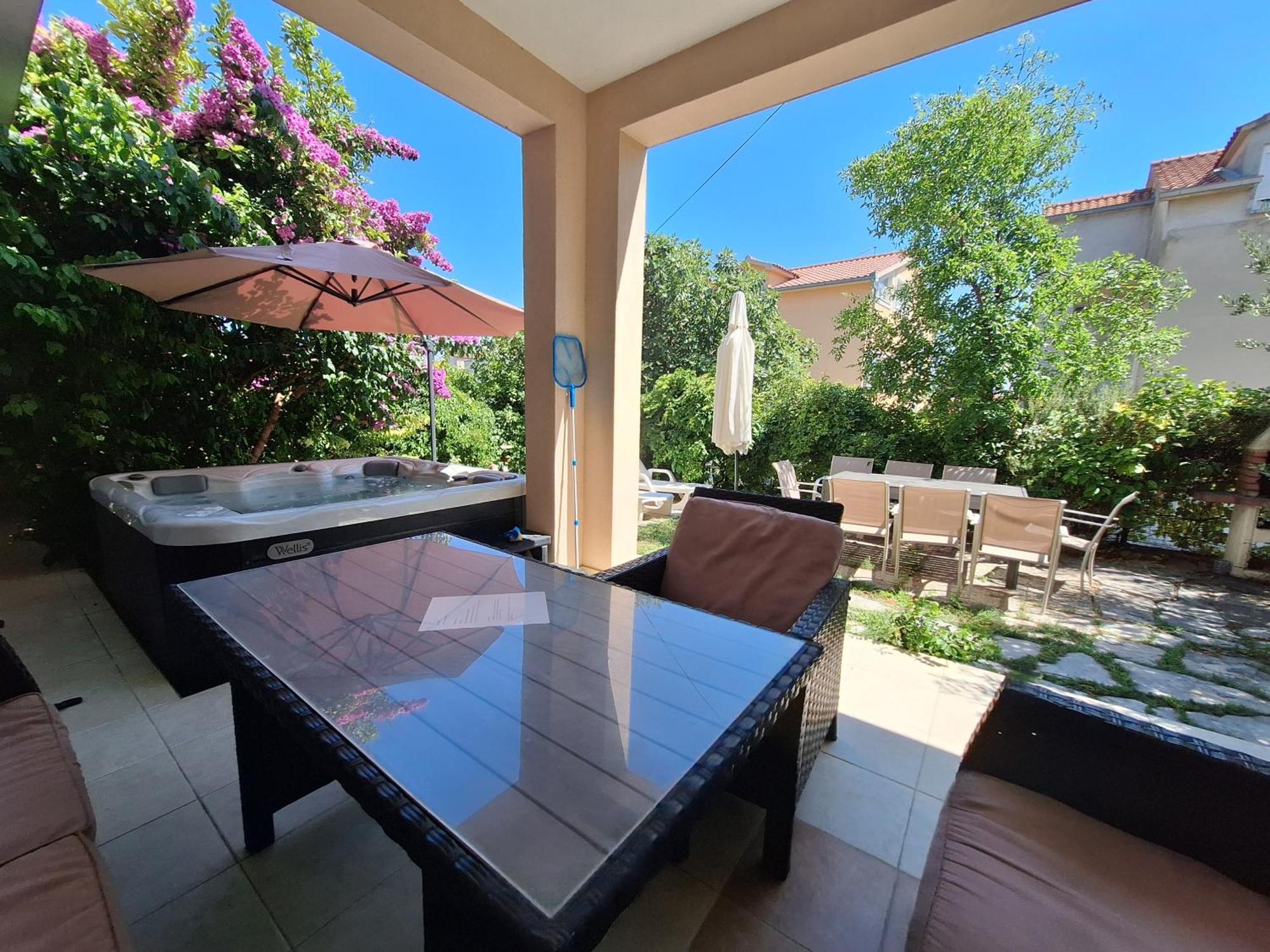 Apartment Kapelica Trogir