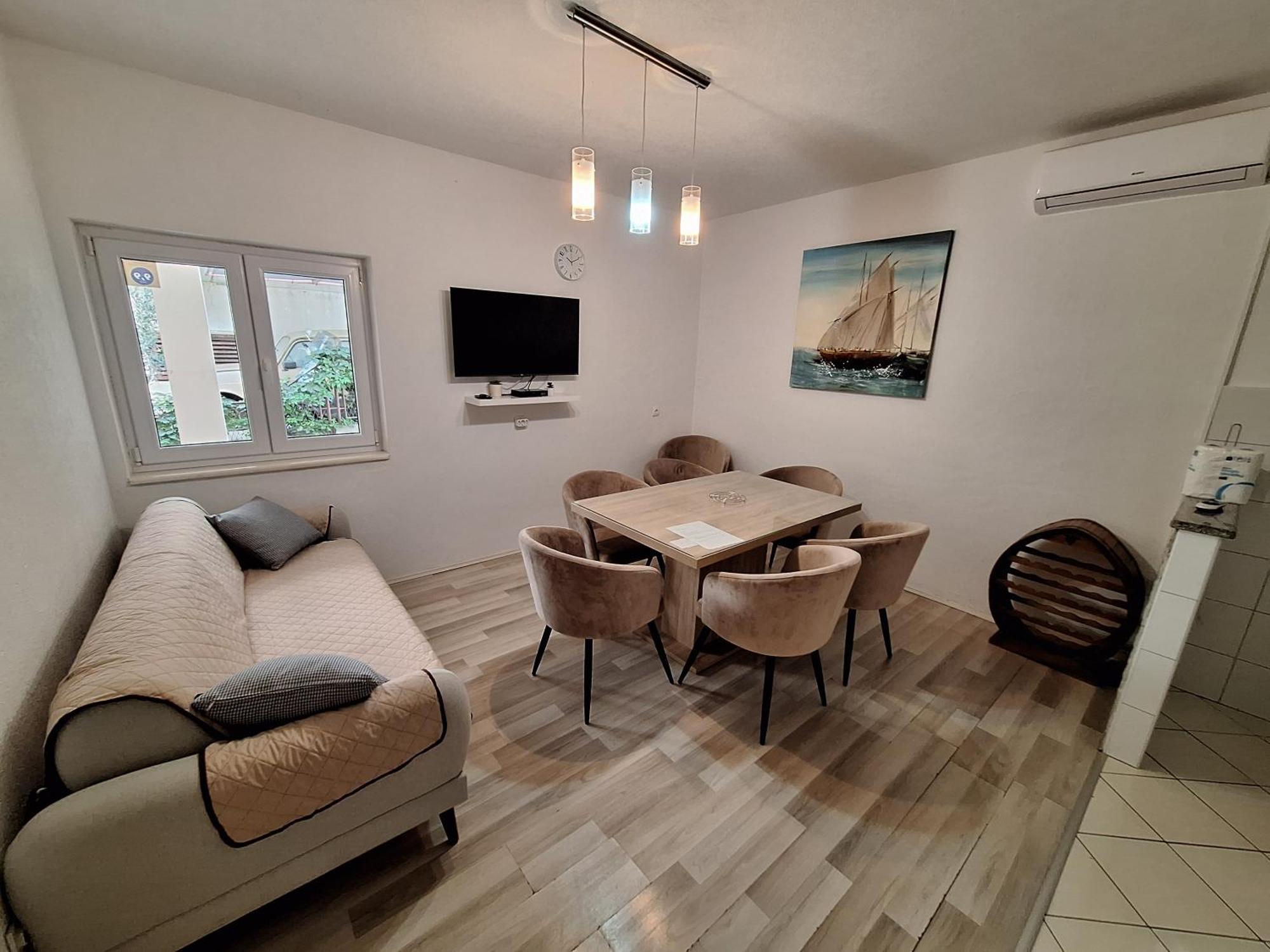 Kapelica Apartment Trogir