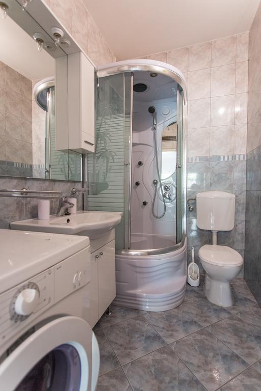 Kapelica Apartment *